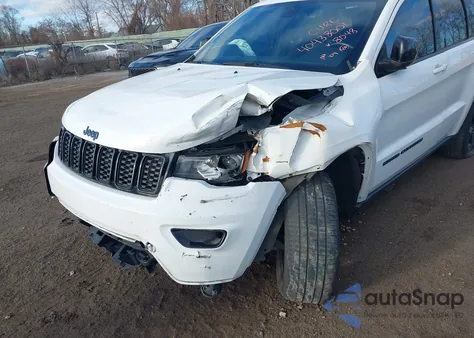 2019 Jeep Grand Cherokee Upland 4X4 из США, поврежденный, VIN 1C4RJFAG3KC538048